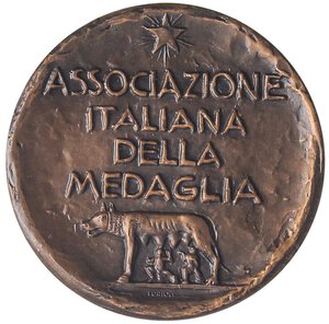 reverse: MEDAGLIE - CITTA  - Roma  - Medaglia 1973 - Ass. Italiana della Medaglia   AE  Ø 40. FDC