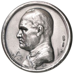 obverse: MEDAGLIE - PERSONAGGI - Benito Mussolini (1883-1945) - Medaglia 1922-1932 - Decennale Fascista   (AG g. 17) Ø 29Postuma. FDC