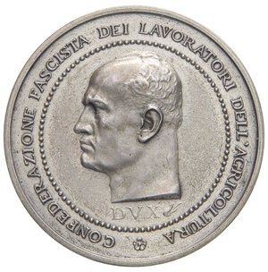 obverse: MEDAGLIE - FASCISTE  - Medaglia Fedeli alla Terra   AG  Ø 41 Colpetto. SPL