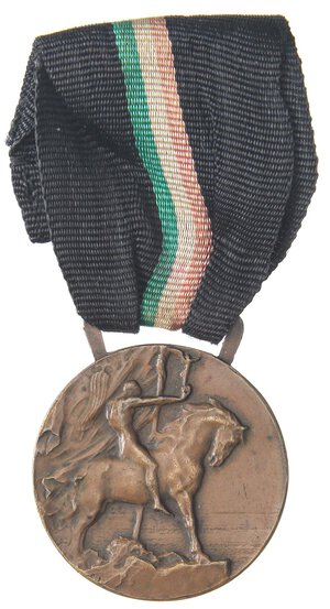 obverse: MEDAGLIE - FASCISTE  - Medaglia Per l Italia ora e sempre   AE  Ø 32. SPL