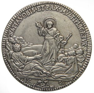 reverse: MEDAGLIE - VARIE  - Medaglia   (AG g. 32) Ø 45Replica della piastra del 1698 di Innocenzo XII - AG925, n. 225 di 500 In confezione. FDC