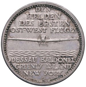 reverse: MEDAGLIE ESTERE - GERMANIA - Repubblica di Weimar (1919-1933) - Medaglia 1928 - Volo da Dessau a New York   AG  Ø 34Sul bordo 990. SPL