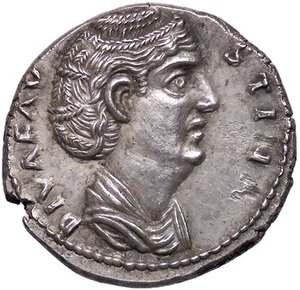 obverse: Raccolta di falsi da studio - Restrike collection - Falsi-Restrike (da studio, moderni, ecc.) - Faustina I (moglie di A. Pio) - Denario   (AG g. 3,9). SPL