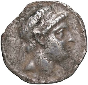 obverse: GRECHE - RE DI CARACENE - Apodako (110-105 a.C.) - Tetradracma Sear 6178  (AG g. 14,77) Corrosioni. meglio di MB