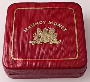 obverse: ACCESSORI  Scatolina per il Maundy Money britannici. Ottimo