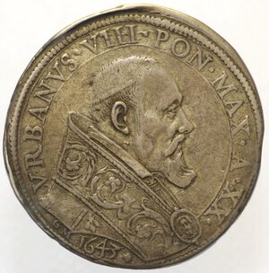 obverse: Urbano VIII (1623 -1644). ROMA. Piastra anno XX/1643, AR 31,82 g. Munt. 31. Berman 1710. M Tracce di montatura, bella patina. AG 31,82 g BB/MB+