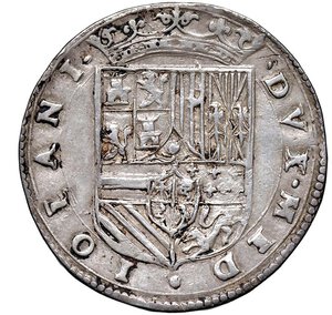 reverse: MILANO - FILIPPO II (1556-1598) - Mezzo scudo, s.d.
Argento - 16,41 gr. - Diam. 32,90 mm.
Dritto: Busto coronato a destra, corazzato, con goletta increspata e con manto fermato sulla spalla destra; - Rovescio: Stemma coronato, inquartato con le armi di Spagna e caricato dello scudetto di Milano. 
Crippa 21  CNI 306   Raro
Gradevole esemplare. Varietà con busto piccolo (Crippa, Le monete di Milano,  Vol. III, pag. 142).
m.BB
Ex Asta Munzen und Medaillen, del novembre 1963,  lotto 434