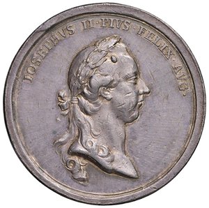 obverse: Giuseppe II d Asburgo (1765-1790) Medaglia 1779 Osservatorio Astronomico Milanese Specola di Brera - Opus: J. M. Krafft, Coll. Johnson 393 (per Maria Teresa) AG (g 43,75 - Ø 50 mm) RR Segni di contatto al bordo, fondi ripassati. BB