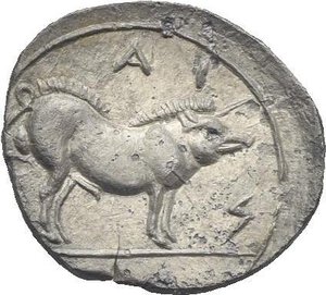 reverse: Sicily. Abakainon. Circa 450-430 BC. Litra (Silver, 12.38 mm, 0.63 g). ABAK, laureate head of Zeus right. Rev. AIN - I, boar standing right. HGC 2, 9 var. (no barley corn). Campana 3b. Nicely toned. Minor pitting on the reverse and a very slight crack towards the edge. Anyway Extremely Fine. Rare.