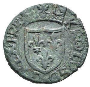 obverse: L AQUILA. Carlo VIII di Francia (1495). Cavallo AE (1,93 g). Scudo coronato di Francia. R/croce patente ancorata. Patina verde. BB+