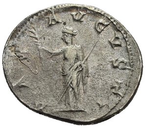 reverse: GORDIANO III (238-244). Roma. Antoniniano. AR (3,64 g). D/ IMP CAES M ANT GORDIANVS AVG,  busto radiato, drappeggiato e corazzato a destra, visto di spalle; R/ PAX AVGVSTI, Pax stante regge ramoscello e scettro. RIC IV 3. BB. nr.reg.601/24