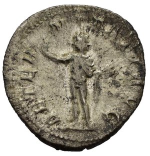 reverse: GORDIANO III (238-244). Roma. Antoniniano. AR (3,65 g). D/ IMP GORDIANVS PIVS AVG,  busto radiato, drappeggiato e corazzato a destra, visto di spalle; R/ AETERNITATI AVG, Sol stante, regge un globo e solleva la destra in segno di saluto. RIC IV 83. mBB. nr.reg.601/24