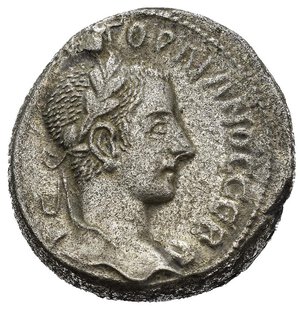 obverse: GORDIANO III (238-244). Seleucis e Pieria, Antiochia. Tetradramma. AR (g 13,09). Busto laureato a destra, con drappeggio sulla spalla. R/ Aquila frontale con ali spiegate, testa a sinistra, corona nel becco; sotto, ariete retrospiciente a sinistra, sormontato da crescente. RPC VII.2 3512; McAlee 877; Prieur 291A. BB+. Nr.Reg. 612/24