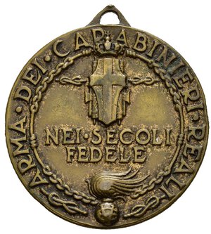 obverse: Medaglie Italiane – Regno d’Italia - Vittorio Emanuele III (1900-1945) - Ventennio Fascista – Reali Carabinieri (RR.CC.). Medaglia portativa con appiccagnolo ed anello.  Al dritto Ercole nudo, di spalle, combatte con l Idra in esergo: • P. MORBIDVCCI •. Al rovescio ARMA • DEI • CARABINIERI • REALI Stemma del Regno tra nodi d amore sotto: NEI • SECOLI = FEDELE in basso: fregio del Corpo (miccia ardente) tra nodi d amore. Riferimenti Casolari SD-114. Conservazione BB. Opus Publio Morbiducci. Realizzata in bronzo (AE) (Ø 25mm, 9.2g). 