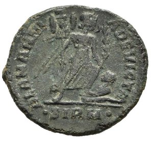 reverse: COSTANTINO II, Cesare (317-337). Sirmium. Centennionale. AE (2,38 g) D/ CONSTANTINVS IVN NOB C, busto laureato, drappeggiato e corazzato a destra; R/ ALAMANNIA DEVICTA, Vittoria a destra, regge trofeo e ramo di palma, ai suoi piedi un prigioniero, in esergo •SIRM•. RIC VII, 50. BB nr.reg.595/24