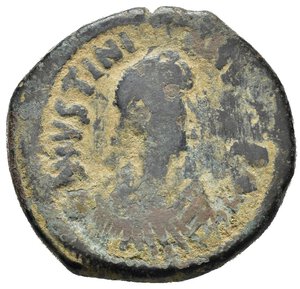 obverse: GIUSTINIANO I (527-565). Follis per Costantinopoli. AE (g 17,31). Busto diademato, drappeggiato e corazzato a destra. R/ Grande M tra stella e croce; croce sopra; B sotto; CON all esergo. MIBE 84; DOC 28b; Sear 158. qBB. Nr.Reg. 612/24