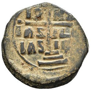 reverse: FOLLIS ANONIMO. Periodo di Romano III (c. 1028-1034). Follis classe B per Costantinopoli. AE (g 8,40). Busto frontale nimbato di Cristo, regge la Bibbia. R/ Croce su tre gradini, divide la leggenda IS XS / BASILЄ/ BASILЄ. DOC B1; Sear 1823. qBB. Nr.Reg. 612/24