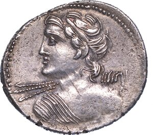 obverse: LICINIA. C. Licinio L.f. Macer, 84 a.C. Denario.