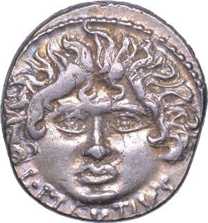 obverse: PLAUTIA. L. Plautius Plancus, 47 a.C. Denario.