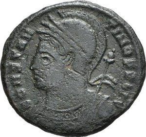 obverse: COSTANTINO I (307-337). Commemorative di Costantinopoli. Siscia. Nummus. 330-333. AE (2,11 g). D/ CONSTANTINOPOLIS, busto di Costantinopoli laureato, elmato a sinistra, con scettro; R/ Vittoria con scettro e scudo, con piede destro su prua di nave; in esergo SISB. RIC VII 224. BB. nr.reg.589/24