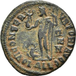 reverse: LICINIO I (308-324). Alessandria. Nummus. 315. AE (4,09 g). D/ IMP C VAL LICIN LICINIVS P F AVG, testa laureata a destra; R/ IOVI CONSERVATORI AVGG, Giove stante a sinistra, regge un globo niceforo e scettro; ai suoi piedi un aquila, nel campo a destra (corona) / Z / N; in esergo ALE. RIC VII 10. BB nr.reg.592/24