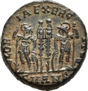 reverse: COSTANTINO II, Cesare (317-337). Antiochia. Nummus. 330-333. AE (2,80 g). D/ CONSTANTINVS IVN NOB C, busto laureato e corazzato a destra, con drappeggio sulla spalla; R/ GLORIA EXERCITVS, due soldati armati stanti con lancia e scudo, tra di loro due insegne; in esergo SMANS. RIC VII 87. mBB. nr.reg.592/24