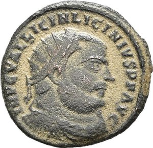 obverse: LICINIO I (308-324). Antiochia. Nummus. 321-323. AE (2,47 g). D/ IMP C VAL LICIN LICINIVS P F AVG, busto radiato, drappeggiato e corazzato a destra; R/ IOVI CONSERVATORI, Giove stante a sinistra, regge un globo niceforo e scettro; ai suoi piedi un aquila e un progioniero, nel campo a destra X-IIΓ; in esergo SMANTA. RIC VII 35. BB nr.reg.592/24