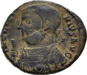 obverse: LICINIO I (308-324). Antiochia. Nummus. 317-320. AE (2,44 g). D/ IMP LICINIVS AVG, busto laureato, con toga trabeata, che regge scettro e mappa a sinistra; R/ IOVI CONSERVATORI AVGG, Giove stante a sinistra, regge un globo niceforo e scettro; ai suoi piedi un progioniero, nel campo a destra S; in esergo SMANT. RIC VII 25. mBB nr.reg.593/24