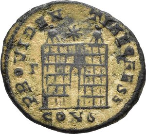 reverse: COSTANZO II, Cesare (324-337). Costantinopoli. Nummus. AE (2,40 g). D/ FL IVL CONSTANTIVS NOB C, busto laureato, drappeggiato e corazzato a sinistra; R/ PROVIDENTIAE CAESS, porta d accampamento, sopra una stella, nel campo Γ; in esergo CONS. RIC VII 10. qBB nr.reg.593/24