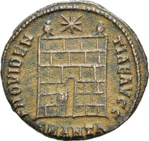 reverse: COSTANTINO I (307-337). Antiochia. Nummus. 326-327 circa. AE (3,40 g). D/  CONSTANTINVS AVG, testa laureata a destra; R/ PROVIDENTIAE AVGG, porta d accampamento con due torrette, al centro una stella; in esergo SMANTA. RIC VII 71.qSPL nr.reg.593/24