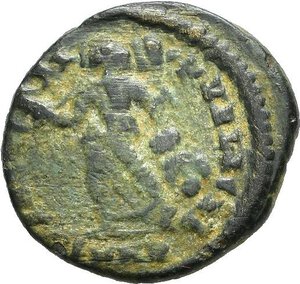 reverse: ARCADIO (383-408). Nicomedia. AE3. AE (1,49 g). D/ D N ARCADIVS P F AVG, busto diademato, corazzato e drapeggiato a destra; R/ SALVS REI-PVBLICAE, Vittoria incedente, regge trofeo e trascina un prigioniero; in esergo SMNA. RIC IX 45 c1. BB. nr.reg.593/24