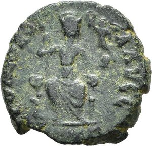 reverse: ARCADIO (383-408). Nicomedia. AE3. AE (2,23 g). D/ D N ARCADIVS P F AVG, busto diademato, elmato e corazzato, di 3/4, regge lancia e scudo; R/ CONCORDIA AVGG, Costantinopoli in trono, regge una lancia e un globo niceforo; in esergo ANTΓ. RIC IX 97. BB. nr.reg.593/25