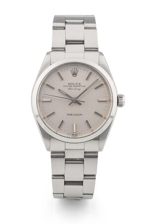 obverse: ROLEX Air-King. Movimento con calibro 1520 a carica automatica. Referenza 5500. Seriale R3XXXXX. Cassa in acciaio con diametro da 34mm. Dial silver con indici a bastone applicati. Ore, minuti e secondi al centro. Bracciale oyster 78350-19 in acciaio, finali 557. Codice clasp L-4. Corona Twinlock originale. Vetro plexiglas. 1987 ca. Orologio in buone condizioni estetiche sia di cassa che di bracciale. Al momento della catalogazione l’orologio risulta essere funzionante ma il movimento non è stato testato per la precisione del tempo. 