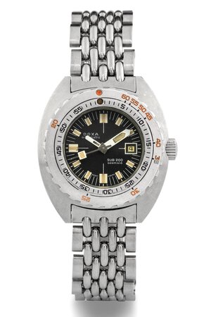 obverse: Doxa Sub200 Seamaid Mini Diver, anni 60 Cassa tonneau e lunetta girevole in acciaio. Quadrante nero, indici applicati e luminescenti. Movimento a carica automatica. Bracciale Doxa in acciaio. Dimensioni: 36 x 33 mm.