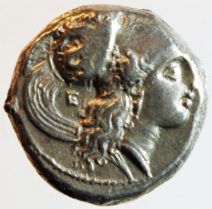 Mondo Greco. Lucania. Heraclea. 370-281 a.C. Nomos. Ag. D/ HPAKΛEIΩN. Testa di Ath foto 1