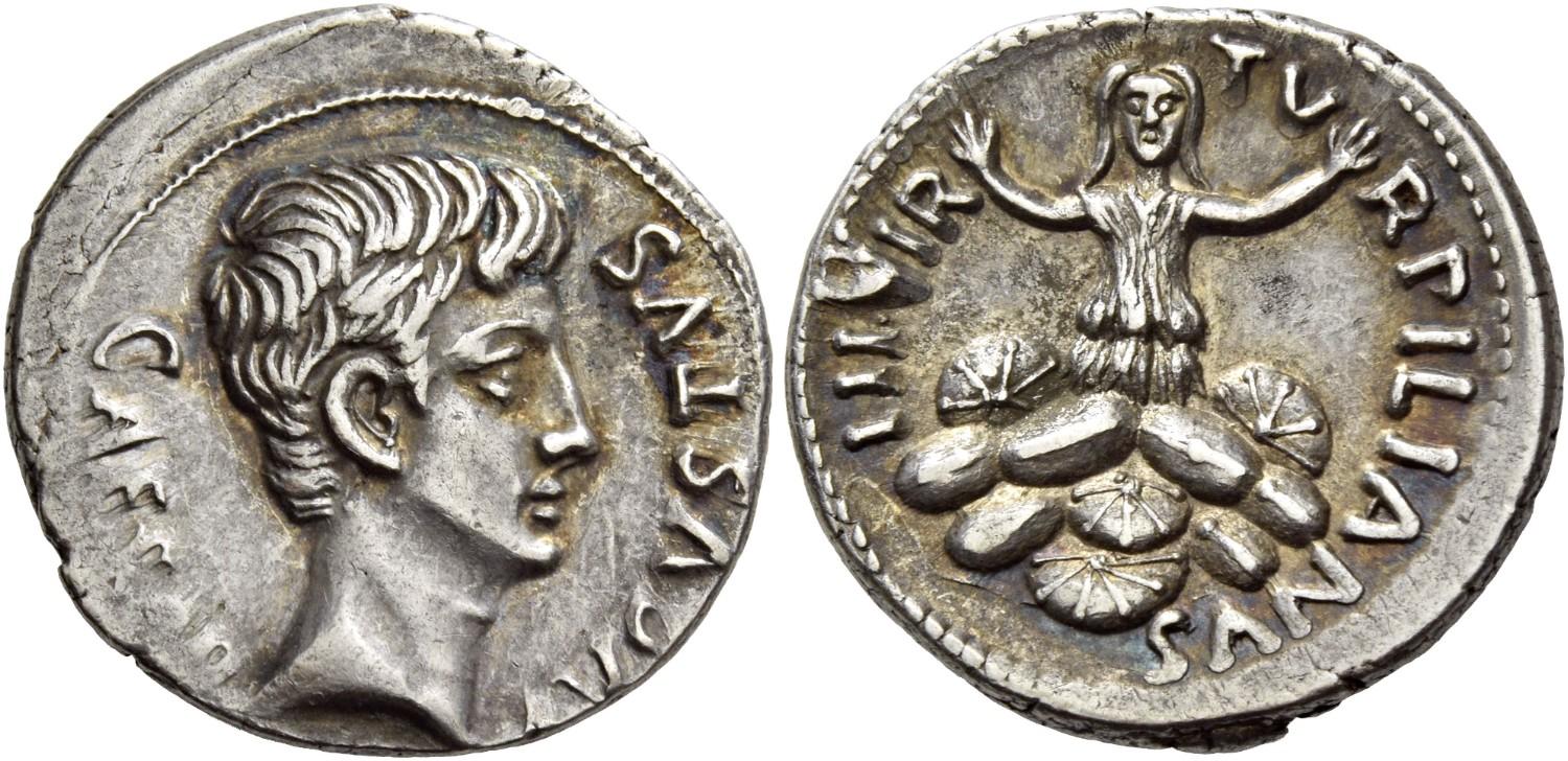 La vestale traditrice sembra implorare pietà, sommersa dagli scudi, su questo bel denario augusteo